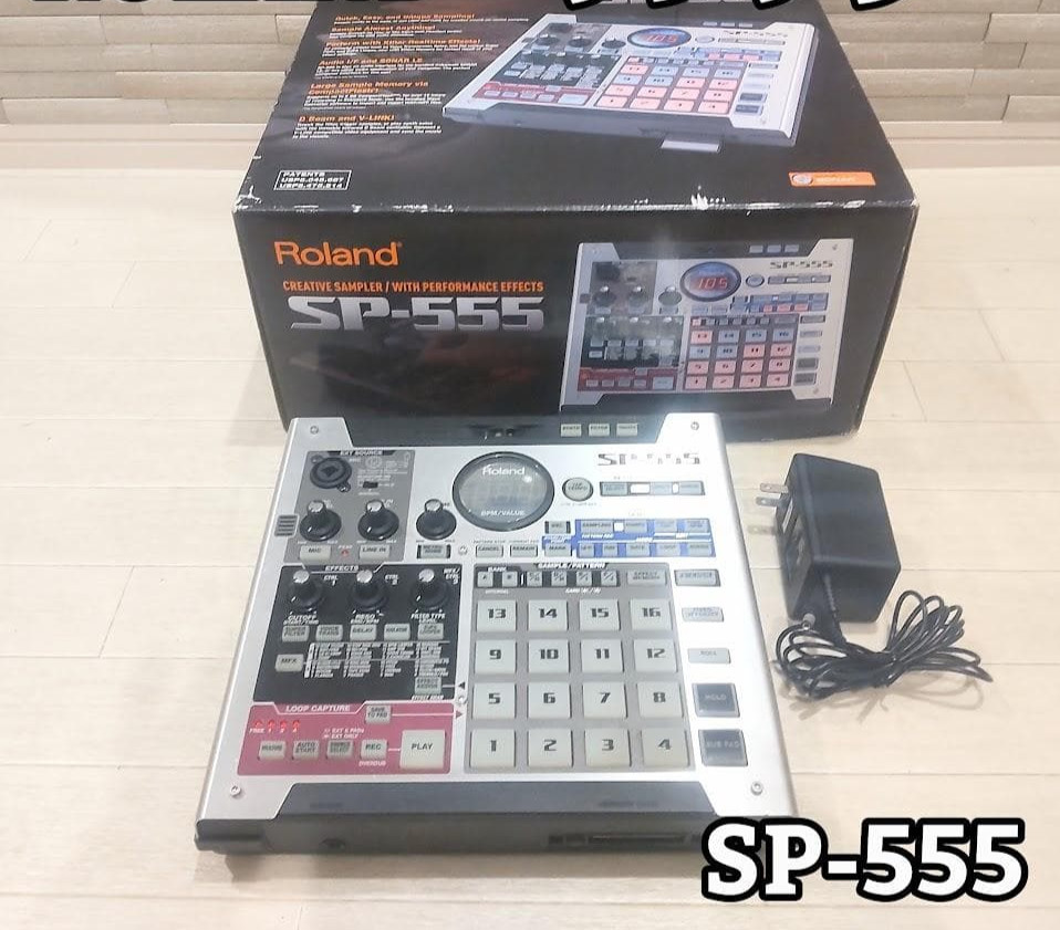 Roland SP-555 Sampler Performance Effects Tested Japan W/Box, AC Adapter