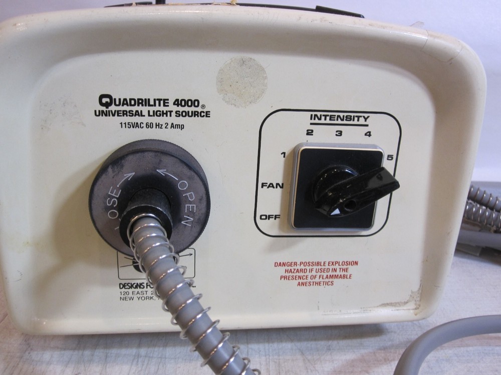 Design For Visions Quadralite 4000 Illuminator Light Source w Headset - Works