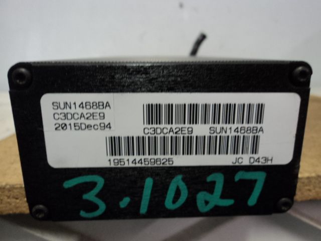 95 LINCOLN CONTINENTAL AMPLIFIER 52835