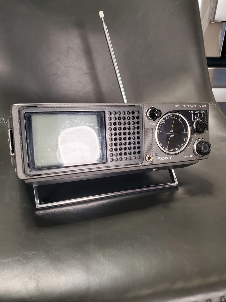 Sony TV-301 Solid State Portable TV - *Needs New CRT* Powers On*