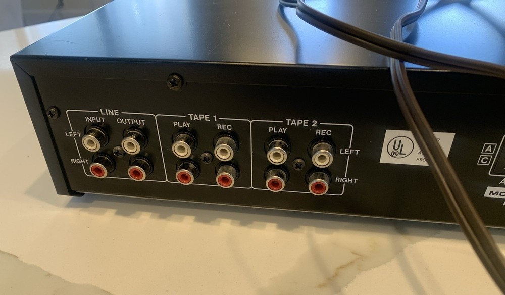 AKAI EA-A2 GRAPHIC EQUALIZER Tested And Works