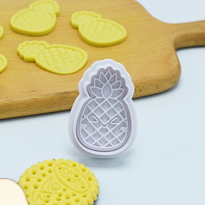3D Pineapple Shape Kitchen Baking Mold Plastic Cake Decorating Tools Mold