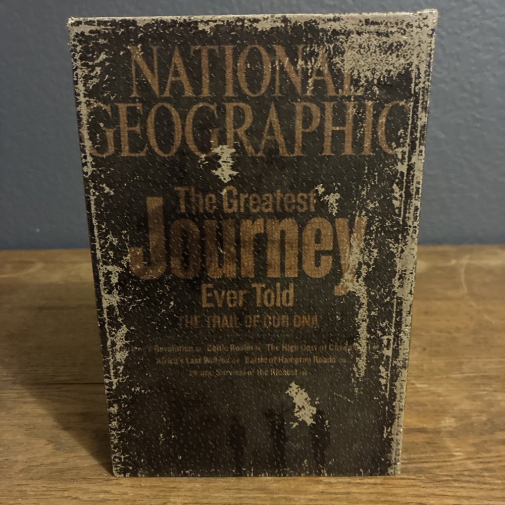 National Geographic Book Storage Case