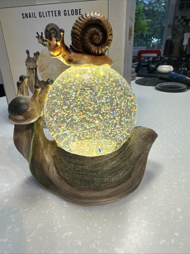 Cracker Barrel Snail Glitter Snow Globe Continual Glitter Motion Cottagecore