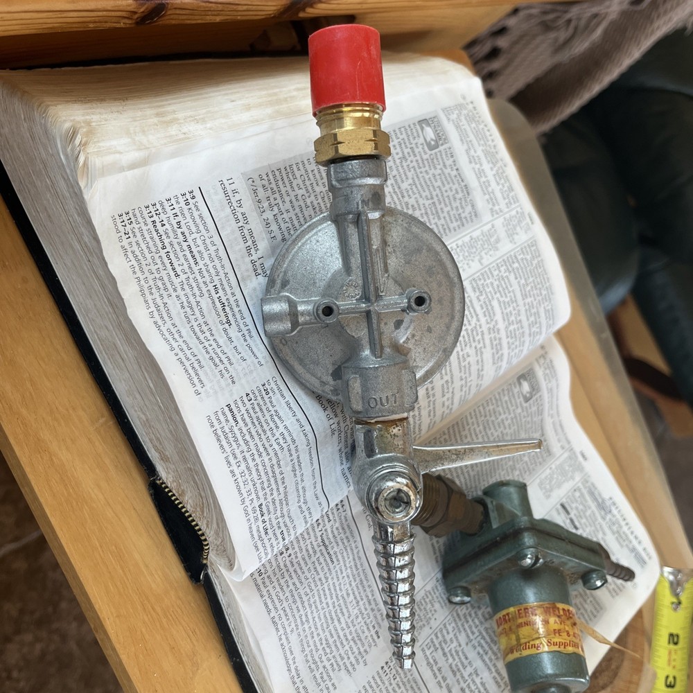 Vintage Lp Regulators Lot 2 Model 718 B