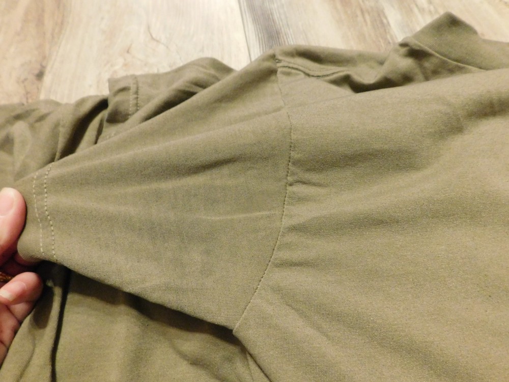 LOT OF 4 US MILITARY TAN UNDERSHIRT SIZE MEDIUM