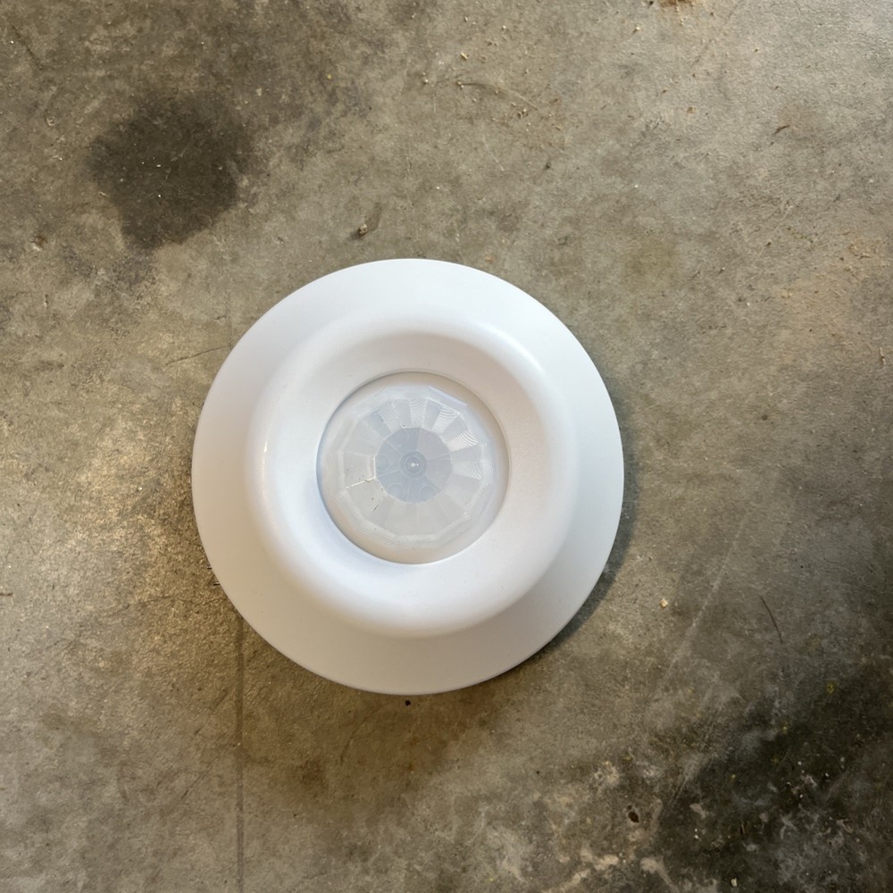 SensorWorx SWX-221-1 Low Voltage Ceiling Occupancy Sensor