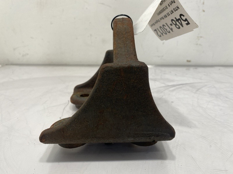 Freightliner MT55 Engine Mount 0130509001 (548-13012)