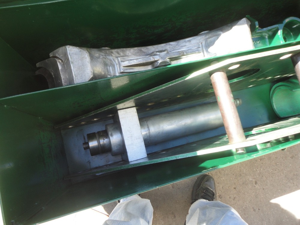 Pre-Owned "Complete" GREENLEE #885 Bender including Hydraulic Pump
