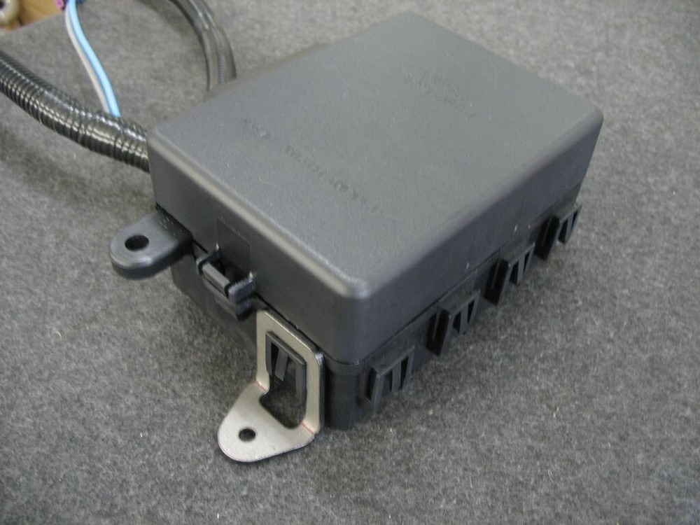 LS/LT GMPP Harness Fuse Box mounting tabs