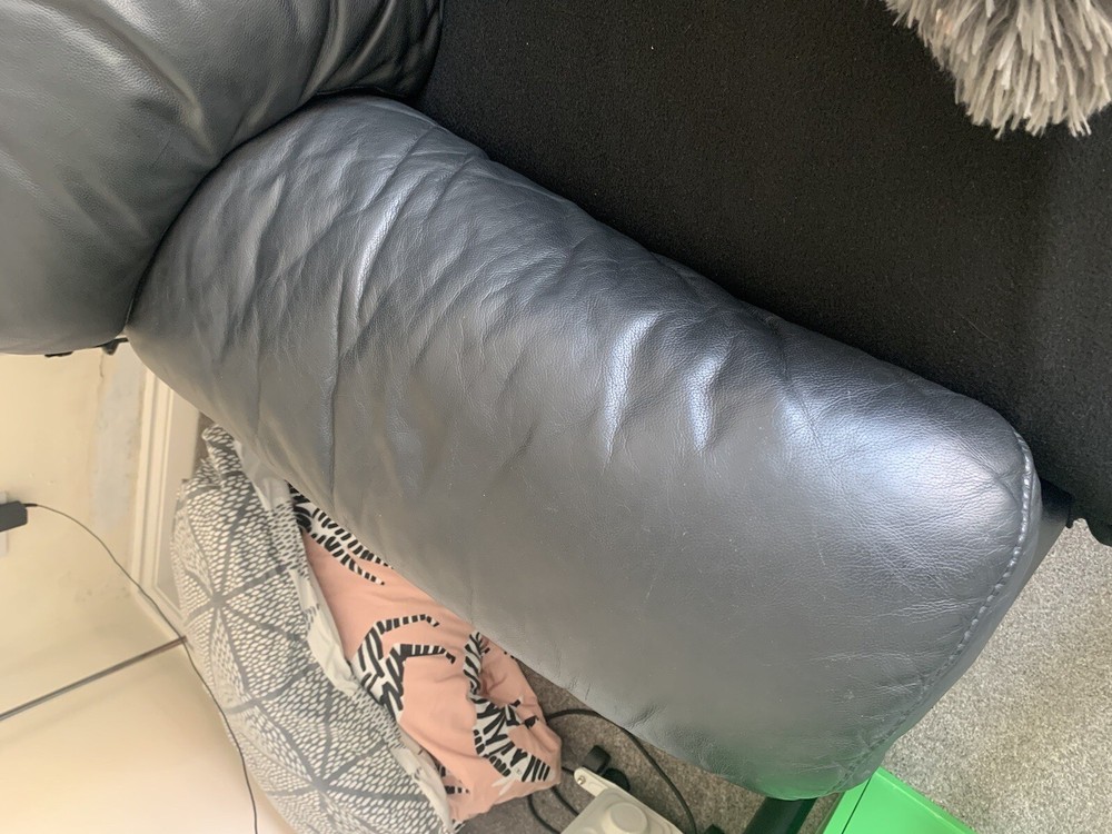 Black Leather Recliner Sofa