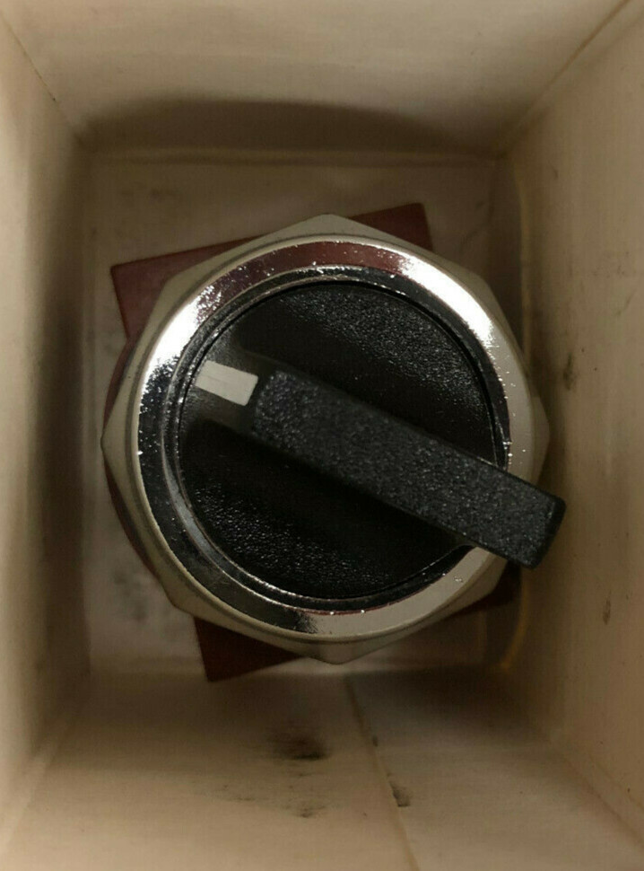 Siemens 30 MM Selector Switch 3SB03-2MKB