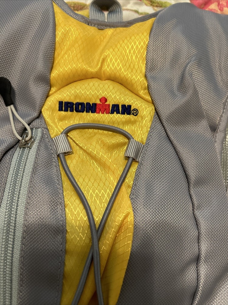 IRONMAN HYDRATION PACK NWT Missing Inner Bladder