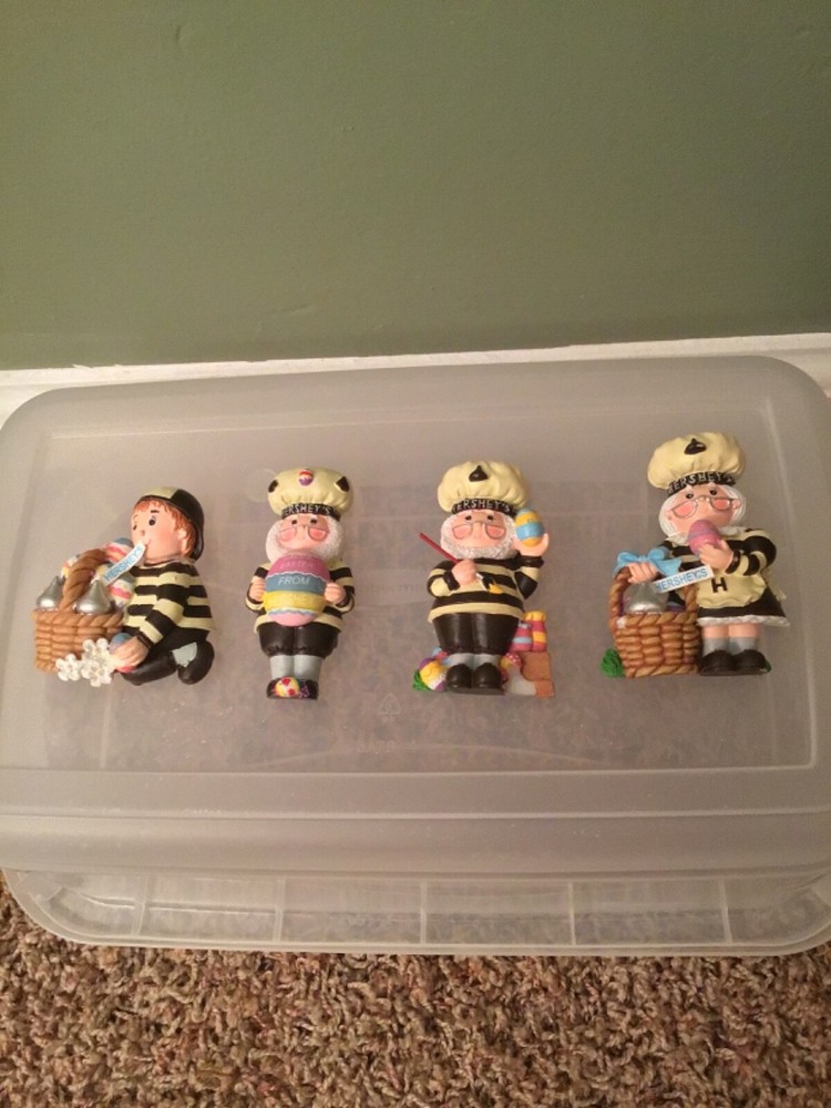 Hershey’s Easter Magnet Lot of 4