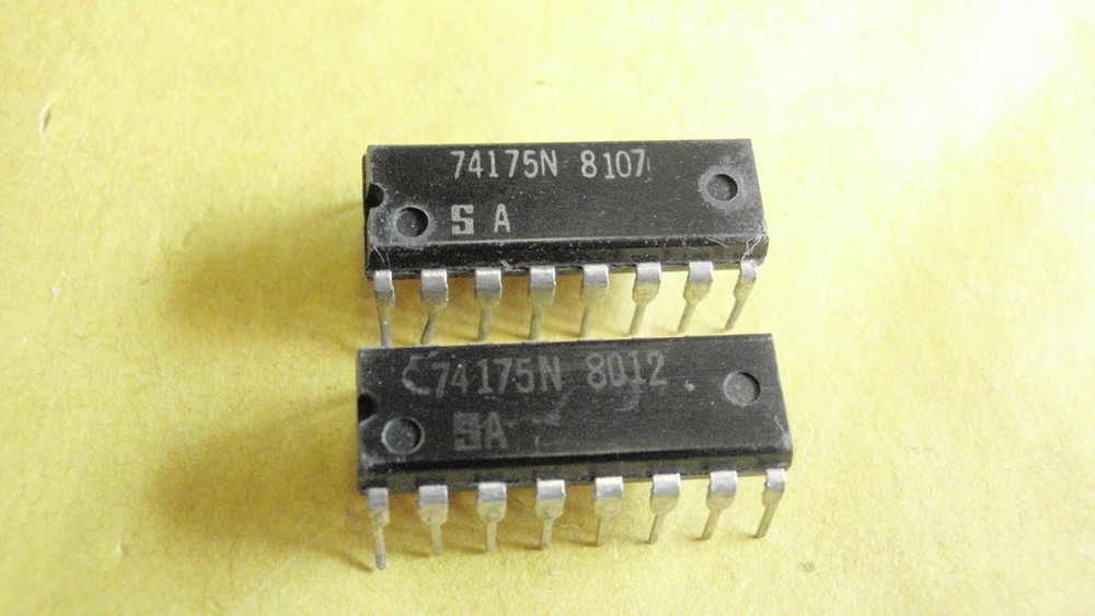 IC MODULE 74175 2x 20856-184