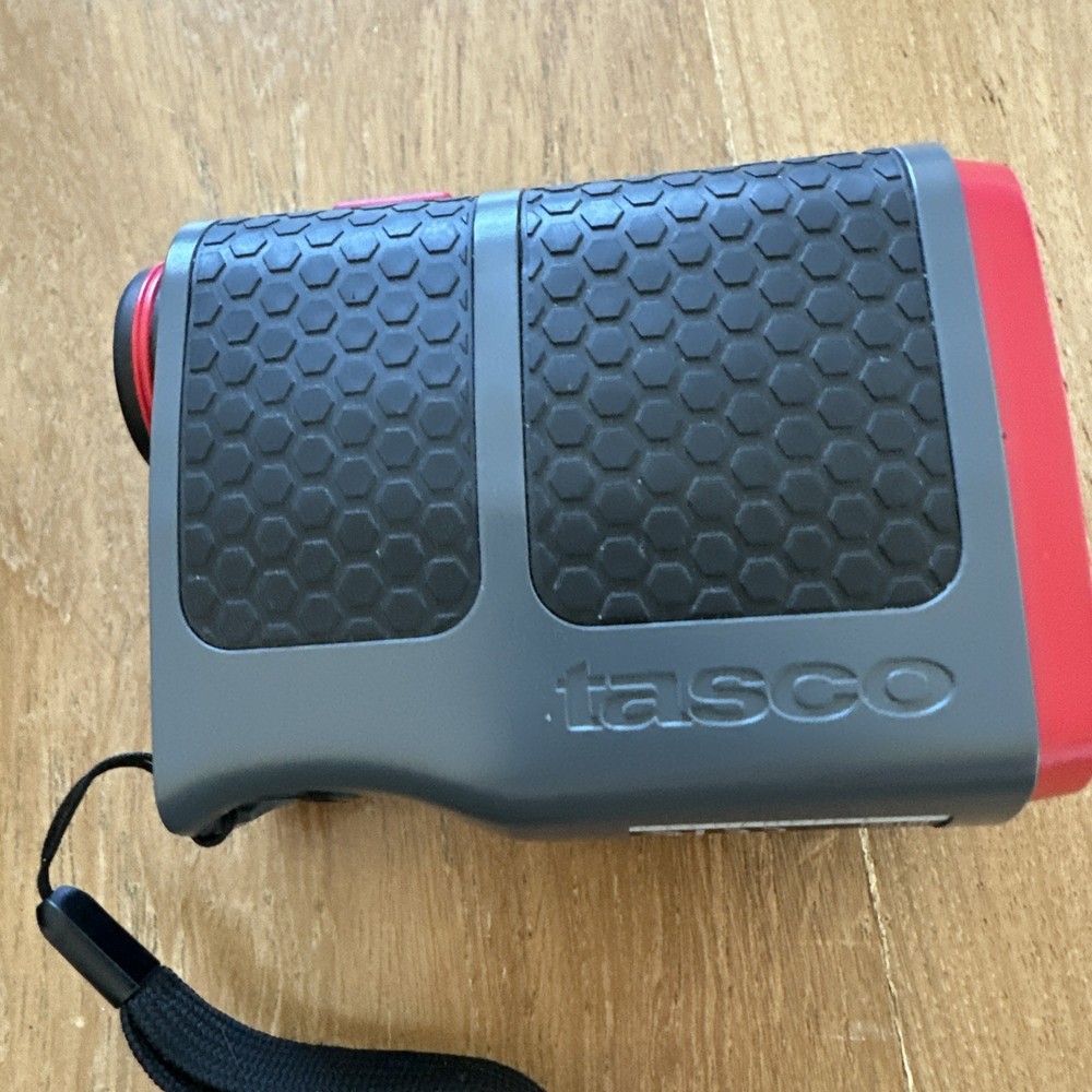 Tasco TAG Slope Range Finder And Case