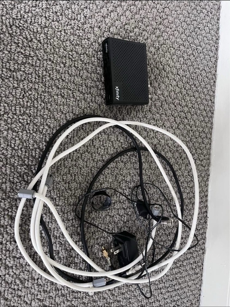 Xfinity DCI401COM3 Plus Cables