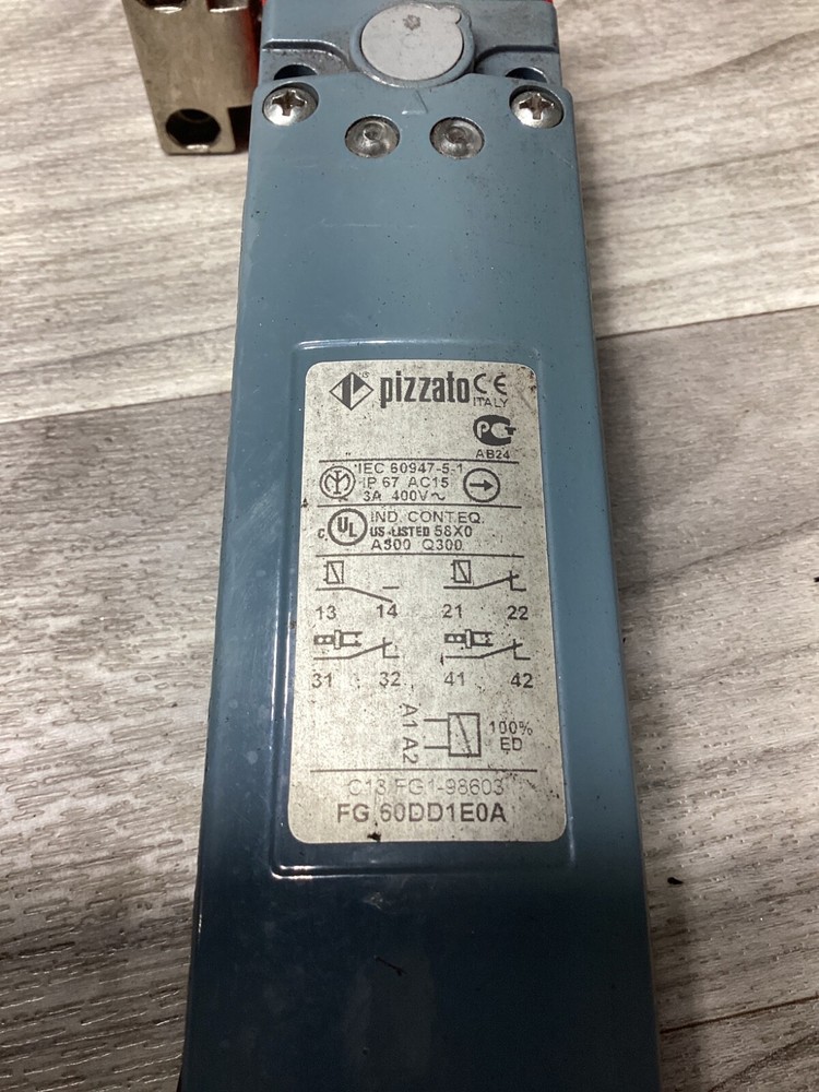 Solenoid Interlock Switch with Key FG 60DD1E0A #116M11-B