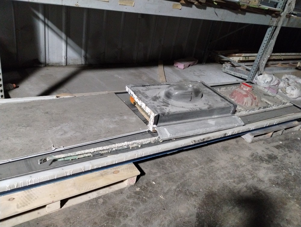 Huge Solid Surface/Cultured marble Surplus and Production Lot