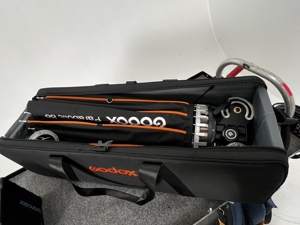 Godox Parabolic 88
