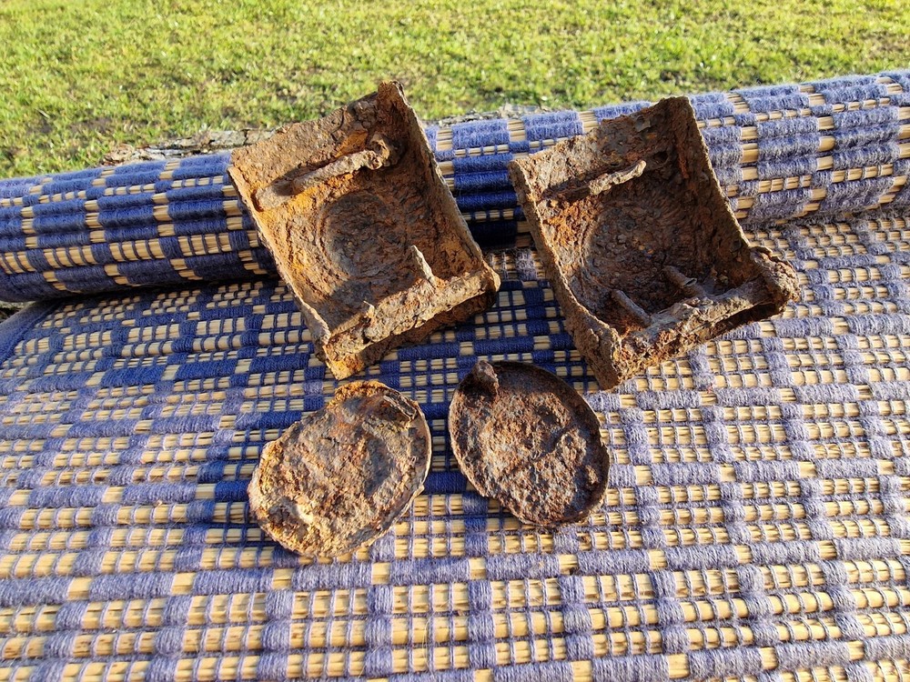 WW2 Original German Badges Front Item Relic.