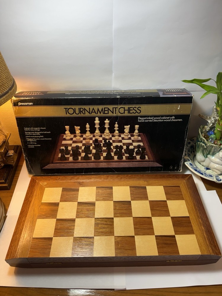 Vintage Pressman Tournament Chess Set Foldable