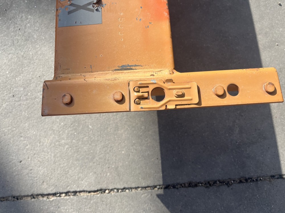 Pallet Racking Beam - 9' x 5-1/4"