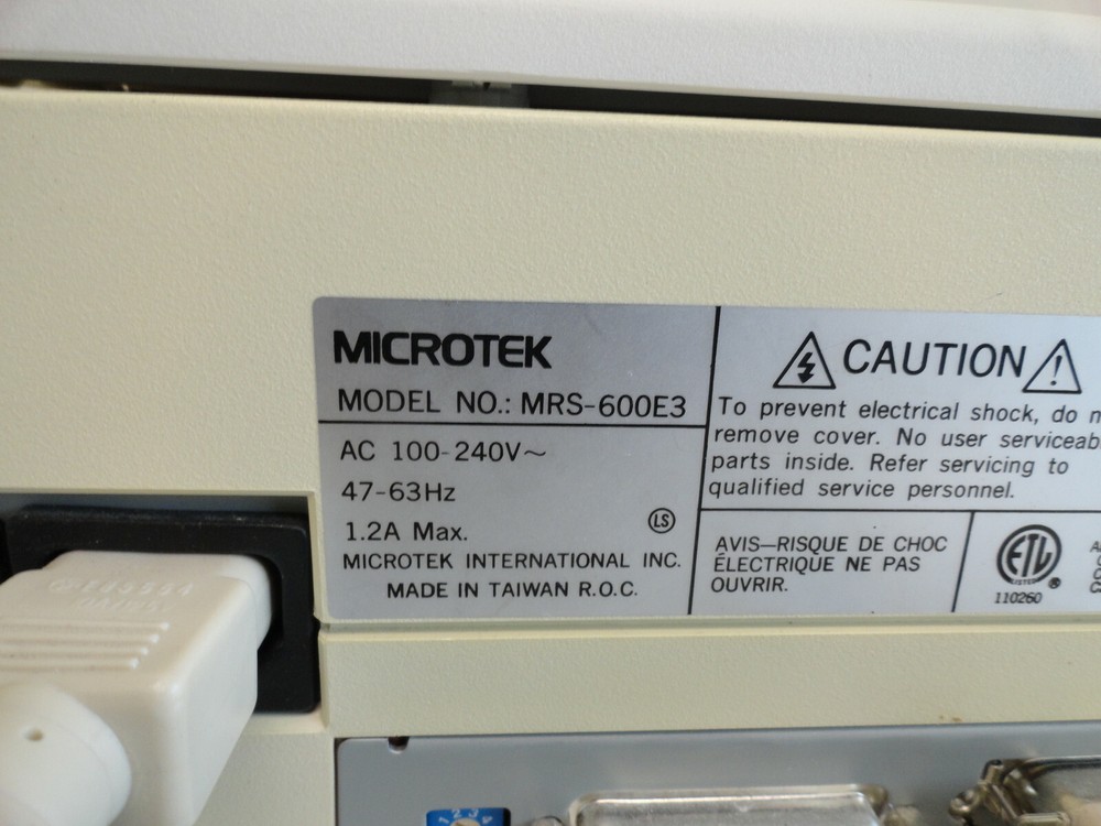 MicroTek MRS-600E3 Flatbed Scanner