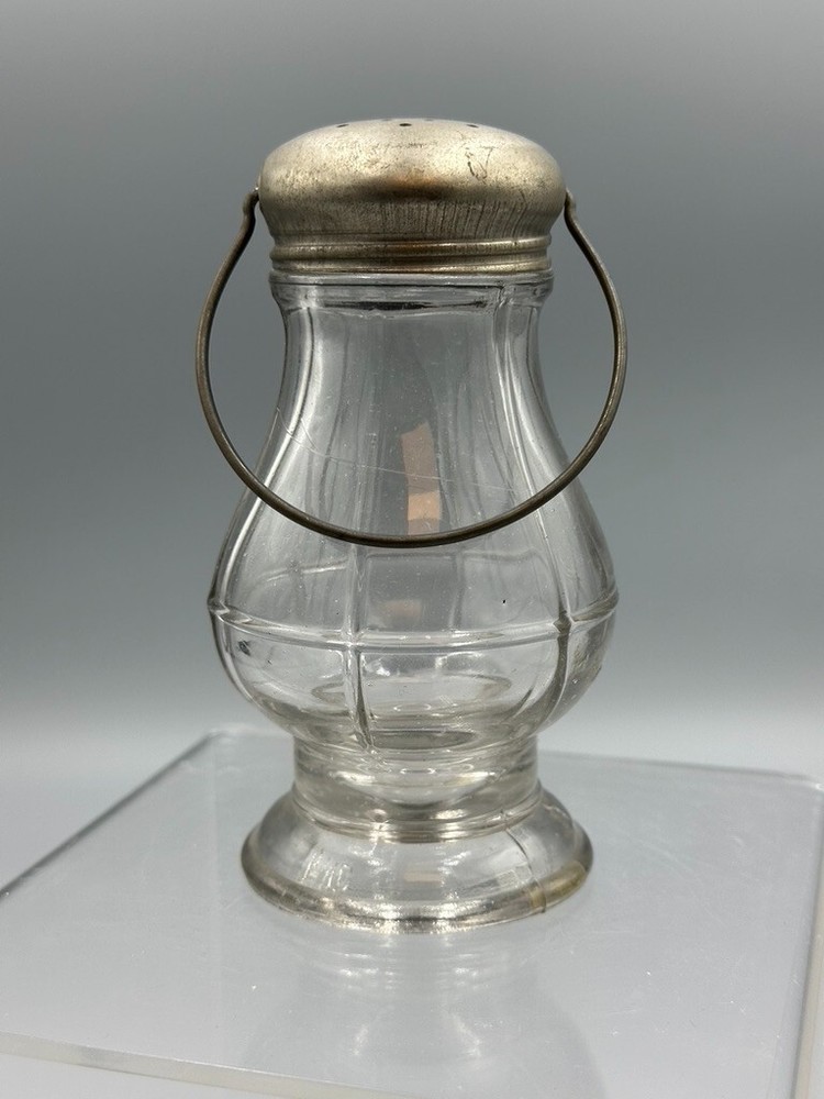 1910s LANTERN Glass CANDY CONTAINER 4 1/4-in Shaker E&A 407