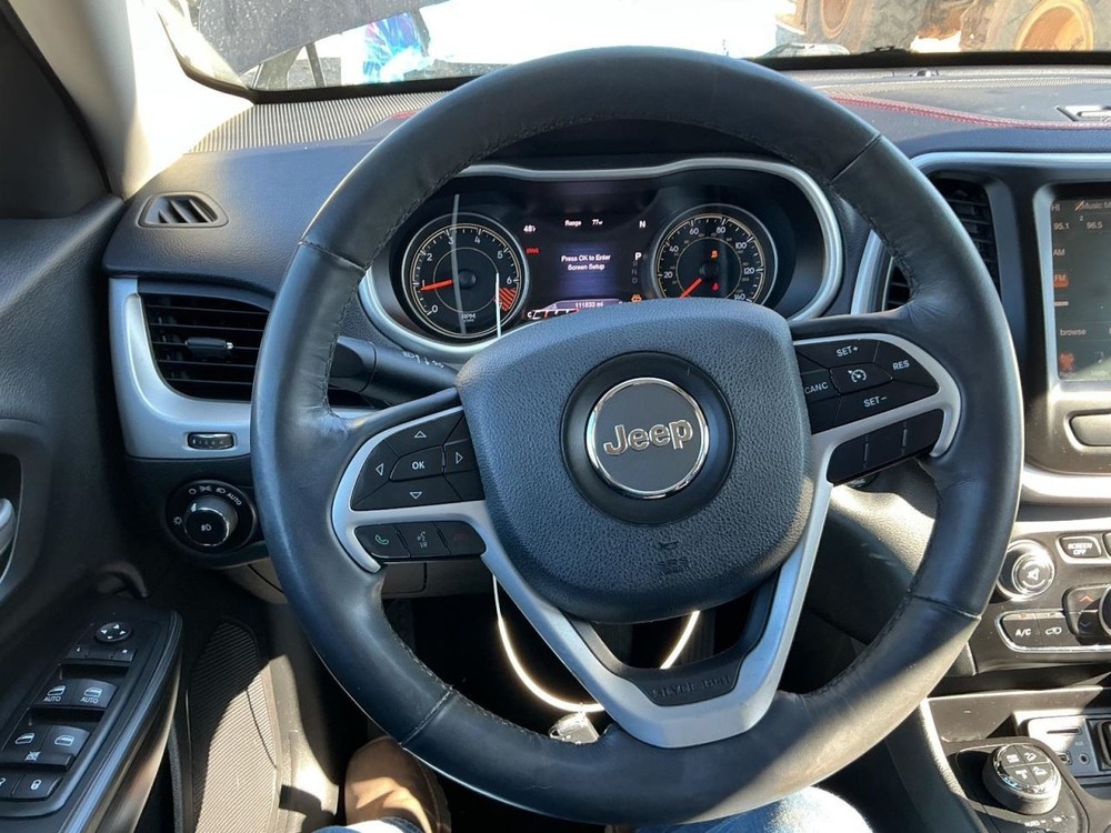 CHEROKEE 2015 Glove Box 4955911