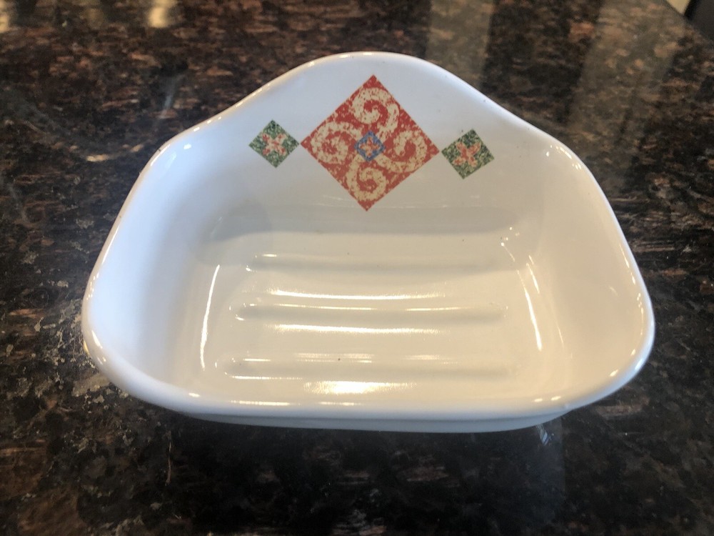 Corning/Revere Soap dish