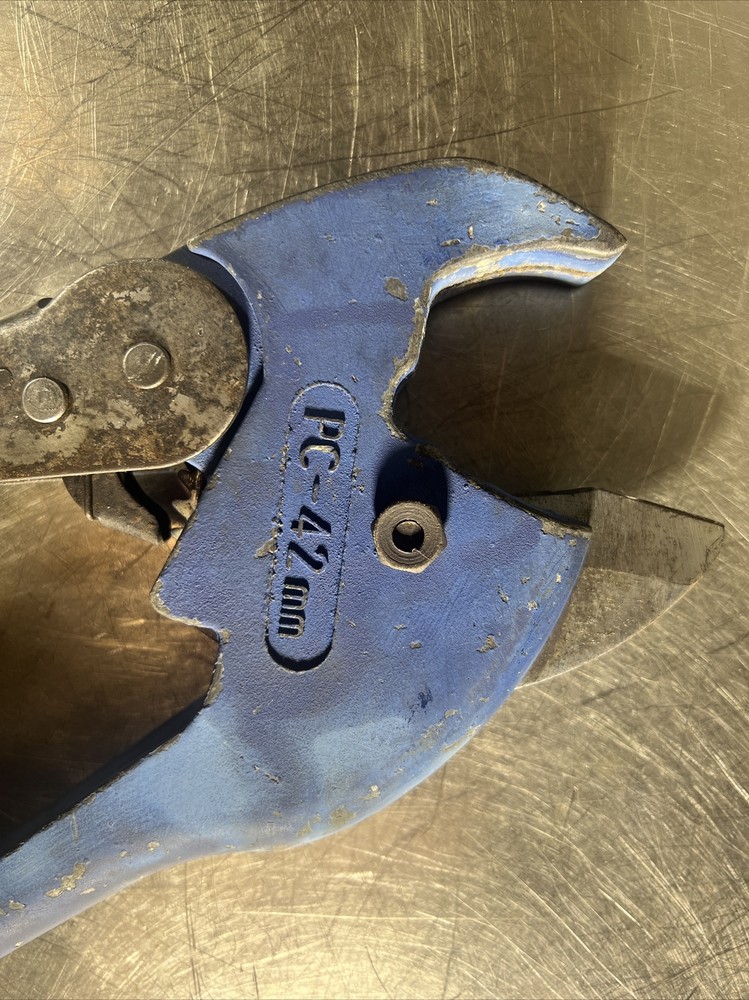 42mm Ratchet Pvc Pipe Cutter