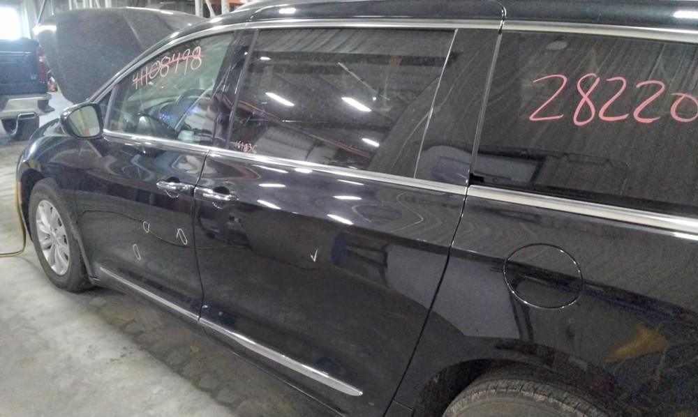 Camera/Projector Camera Front View Fits 17-20 PACIFICA 1474159