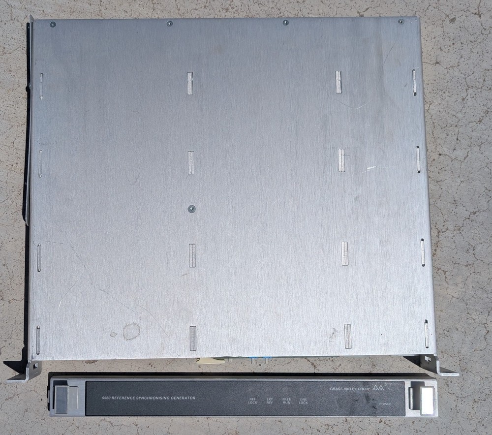 Grass Valley Group 9560 Reference Synchronising Generator, Sync Gen; used, works