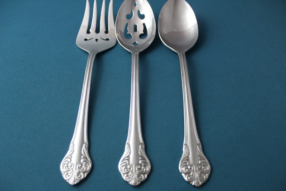 Reed Barton ELEGANTE Serving (3pc Set) Tablespoon Pierced Fork 18/10 China
