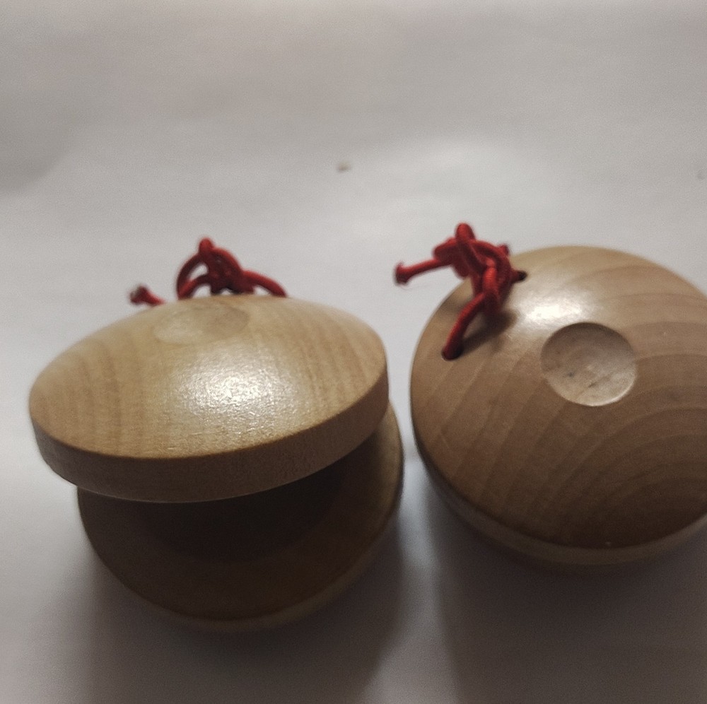 Wood Castanet Hand Percussion Instrument, 2 Pieces, Red String