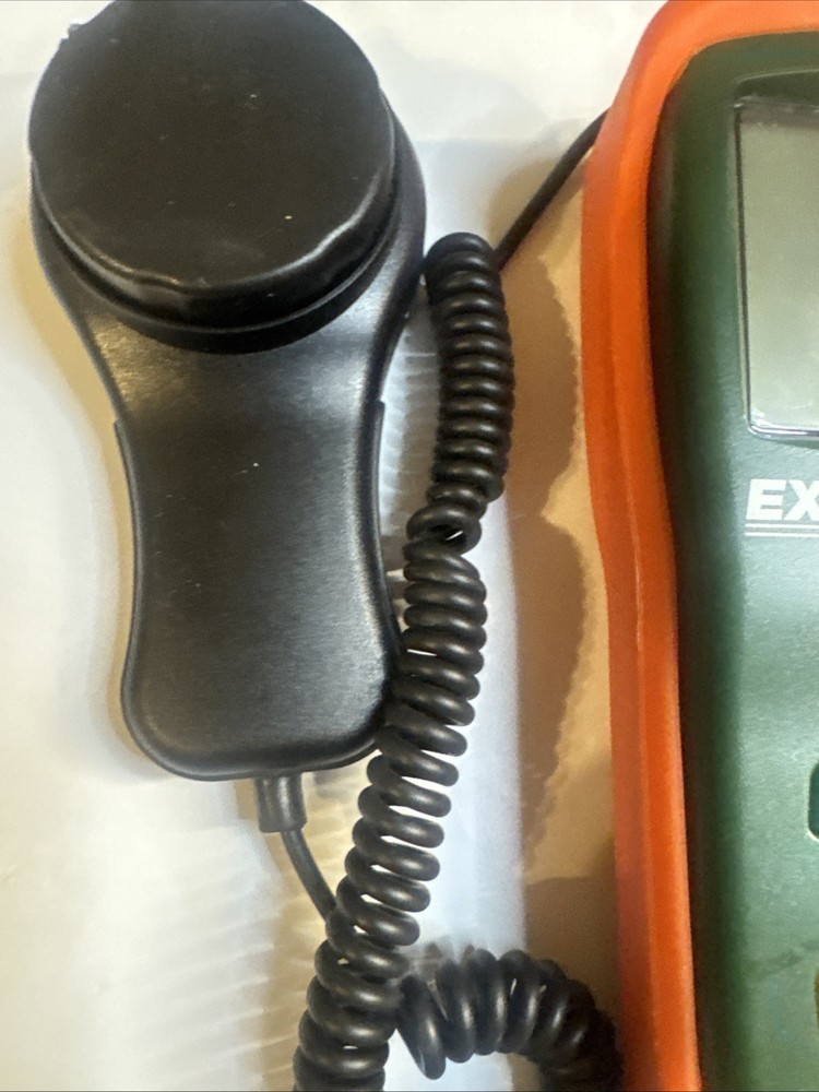 EXTECH LT300 DIGITAL LIGHT METER "