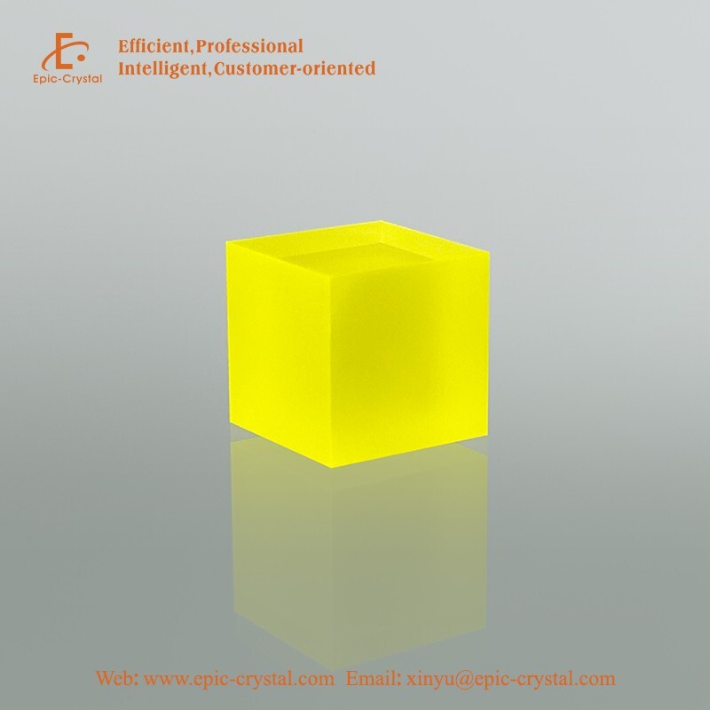 GAGG one side polished 10X10X10mm