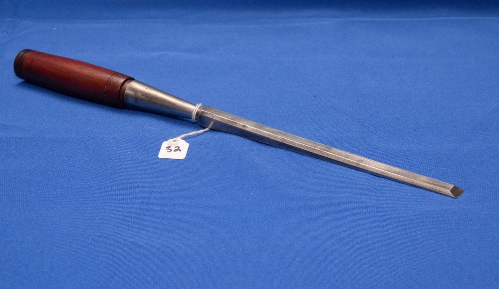 32 Very Long Razor Sharp Witherby 1/2" Beveled Edge Chisel