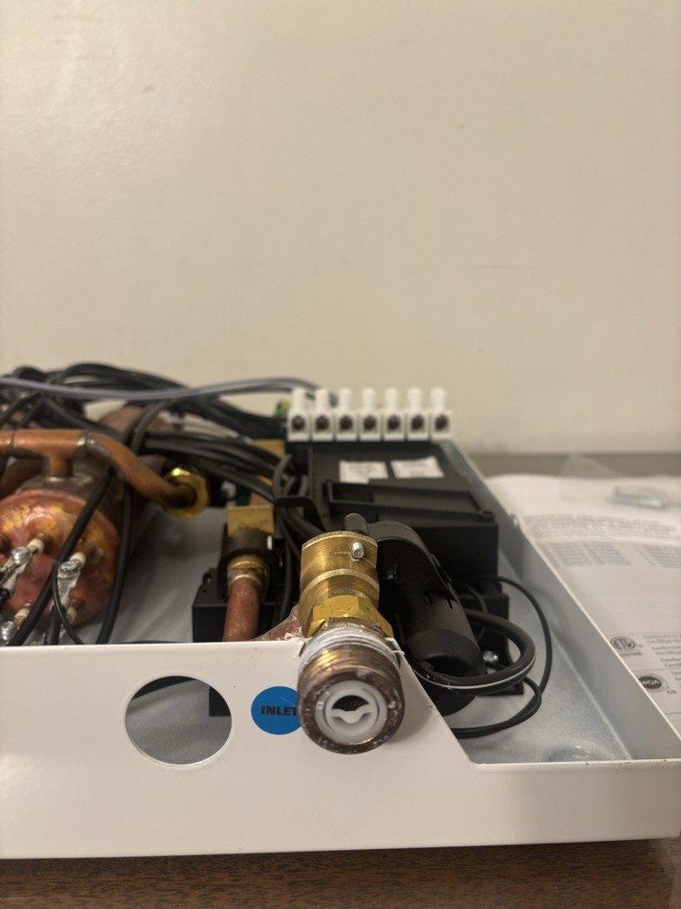 Stiebel Eltron Tankless Water Heater – Tempra 36 Plus - FOR PARTS/REPAIR