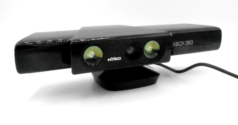 Original Microsoft Xbox 360 Kinect Bar with NYKO Zoom