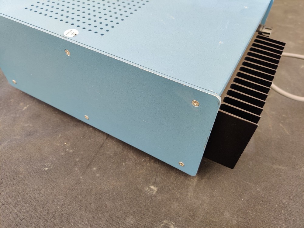 BERKELEY NUCLEONICS CORP BNC LIGHT PULSE GENERATOR Model 6010