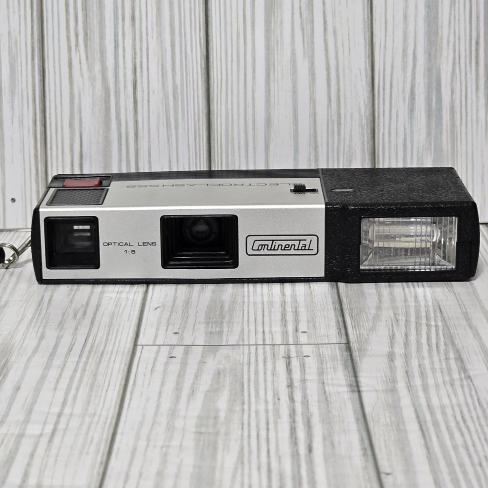 Vintage Continental ELECTROFLASH 555 Camera With Black Leather Case Untested