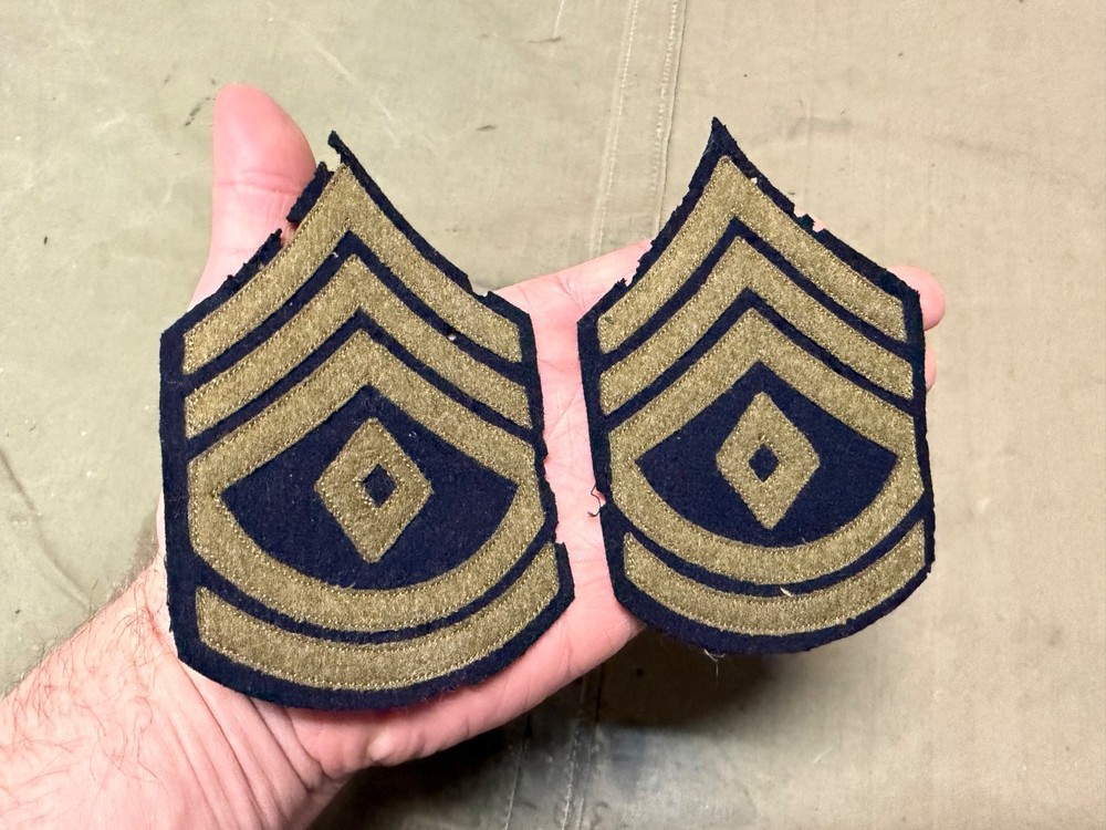 ORIGINAL EARLY WWII US ARMY NCO MASTER  SERGEANT JACKET INSIGNIA FELT
