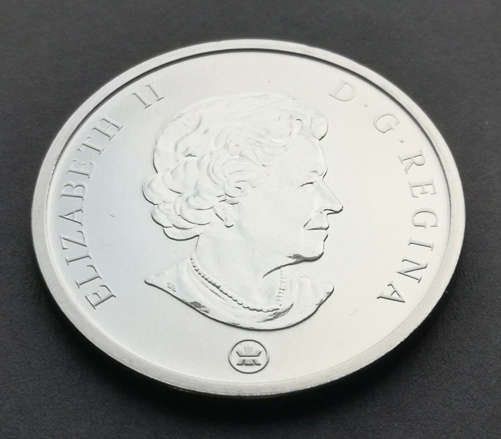 ***CANADA 25 CENTS COLOURED 2009 *** CANADA DAY ***