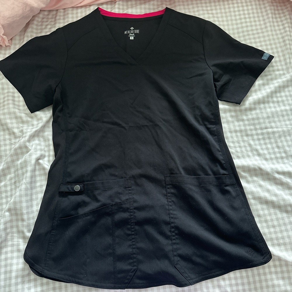 med couture scrub set small
