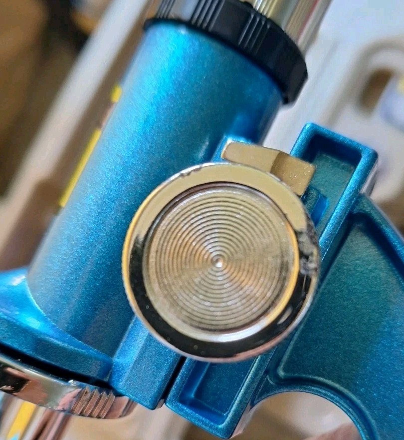 Micro-Science Microscope Set with Carrying Case