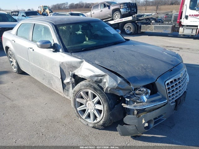 Used Headrest fits: 2006 Chrysler 300 Grade A