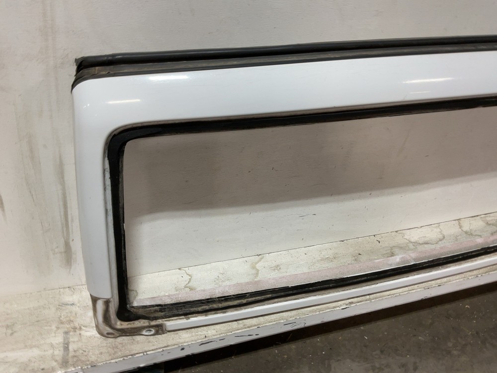 Used Windshield Frame fits: 2015 Jeep Wrangler Grade A