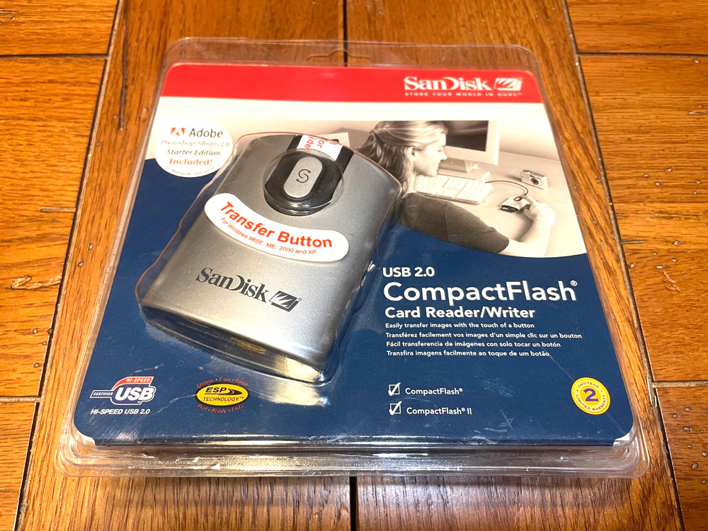 NEW SanDisk CompactFlash Card Reader/Writer CF Type I/II ImageMate USB 2.0